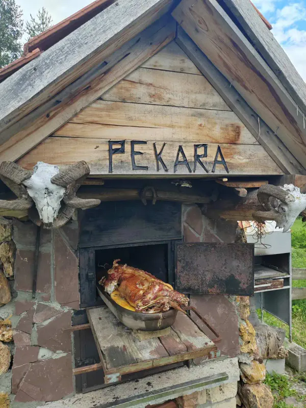 Jagnjetina iz pekare