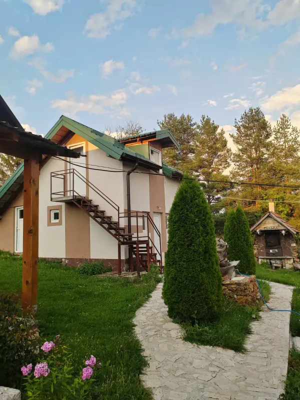 Staza do vikendice